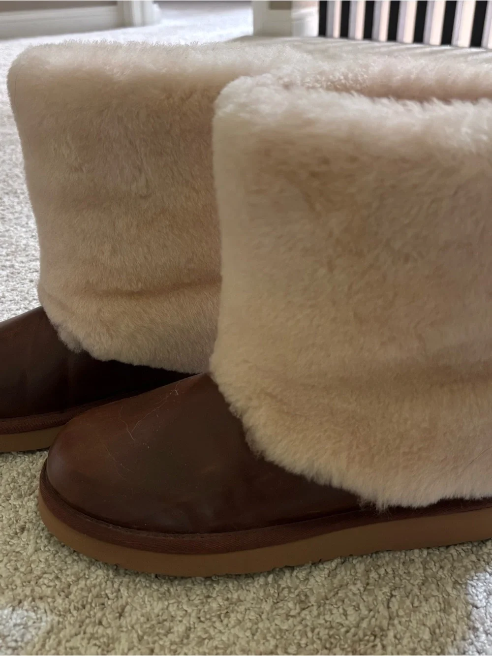 UGG Women's Shearling-Lined Brown Leather Boots - Cream Cuff - NEVER worn